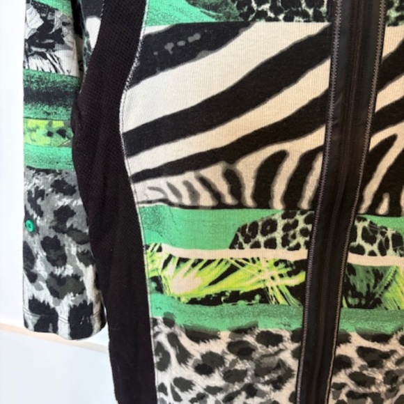 Betty Barclay Collection sz M Women's top multicolour floral & animal print - Picture 12 of 16